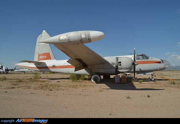Maricopa Aircraft Services Neptune. Lockheed P-2H Neptune