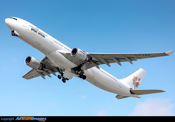 Airbus A330-302 Airbus A330-302