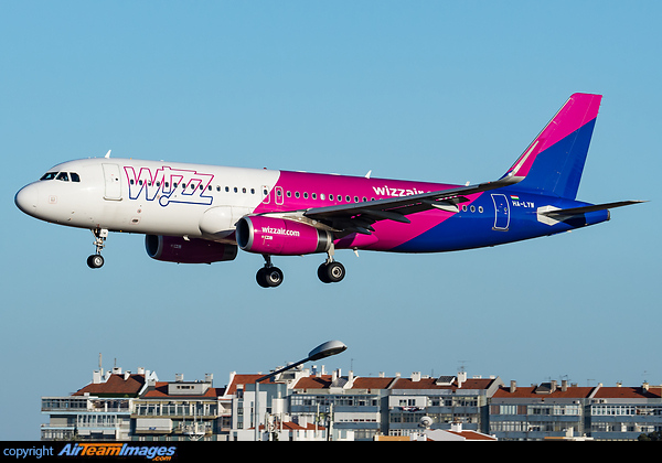 Airbus A320-232 Airbus A320-232