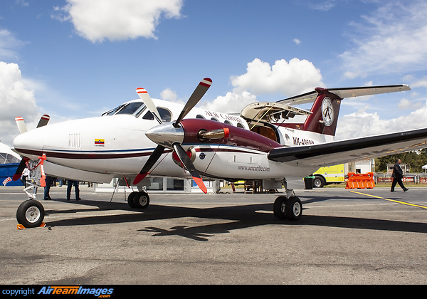 Beechcraft King Air 200C Beechcraft King Air 200C