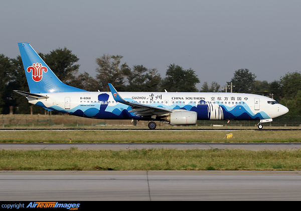 Boeing 737-81B Boeing 737-81B