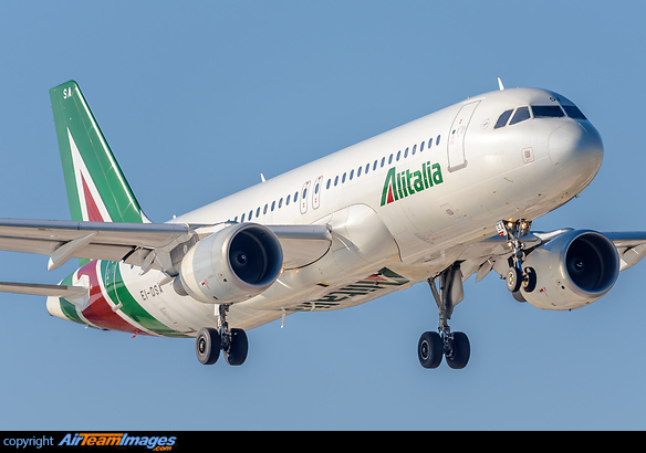 Airbus A320-216 Airbus A320-216