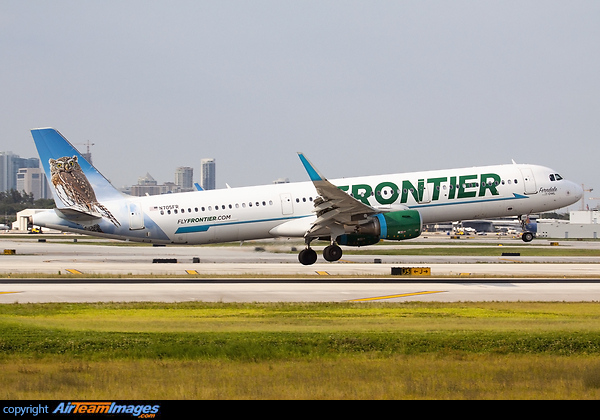 Airbus A321-211 Airbus A321-211