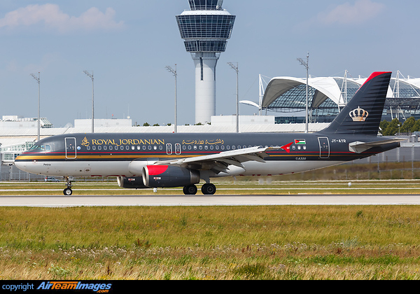 Airbus A320-232 Airbus A320-232