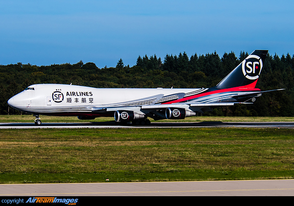 First operational Boeing 747-400F for chinese Cargo operator SF Airlines and also the first visit to Europe for the Airline. Seen launching Cargo services between Wuxi and Chonqing to Frankfurt Hahn Airport 3 times a week. The aircraft is a former Jade Airlines freighter that was put on sale together with 2 sister aircraft and was sold through an online auction a few months ago to SF Airlines Boeing 747-4EVF/ER/SCD