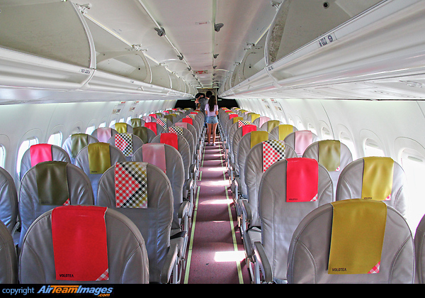 Boeing 717-2BL Boeing 717-2BL
