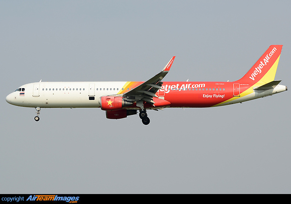 Airbus A321-211