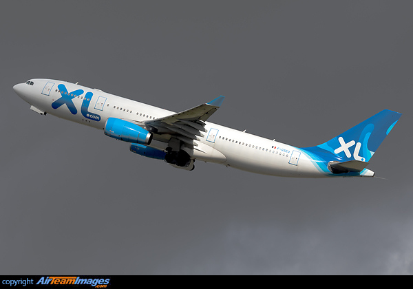 Airbus A330-243 Airbus A330-243