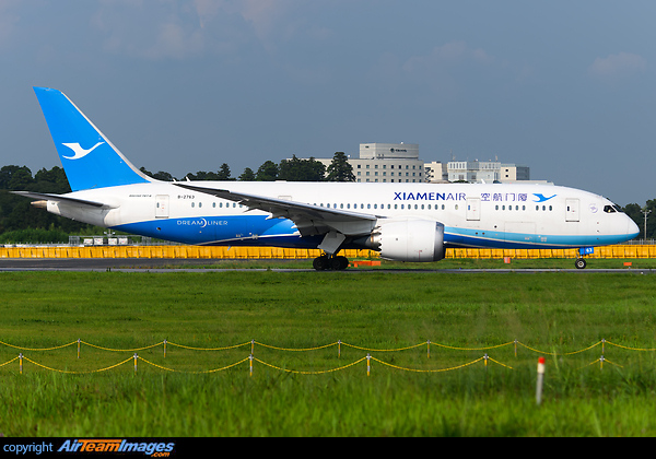 Boeing 787-8 Dreamliner Boeing 787-8 Dreamliner