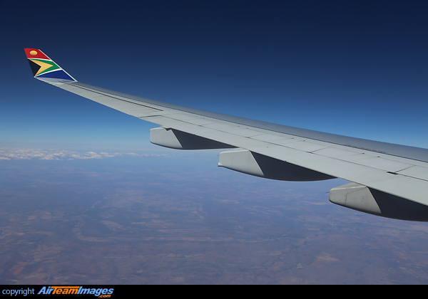 Airbus A330-343 Airbus A330-343