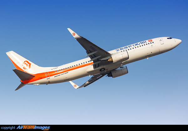 Boeing 737-8Q8 Boeing 737-8Q8