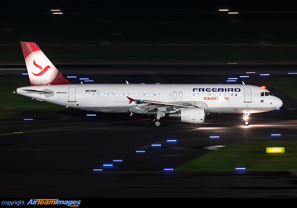 Airbus A320-214 Airbus A320-214