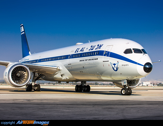 Boeing 787-9 Dreamliner Boeing 787-9 Dreamliner