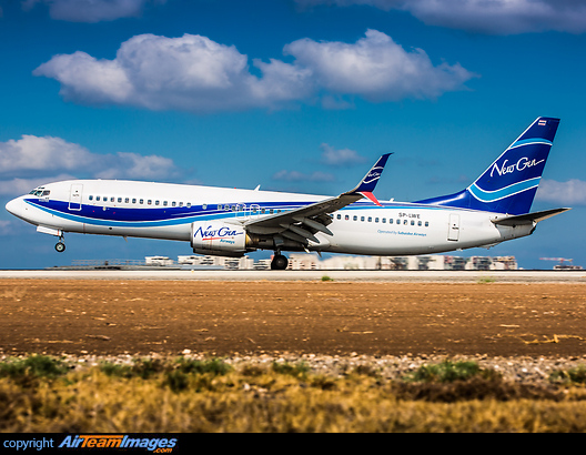 Boeing 737-8Q8 Boeing 737-8Q8