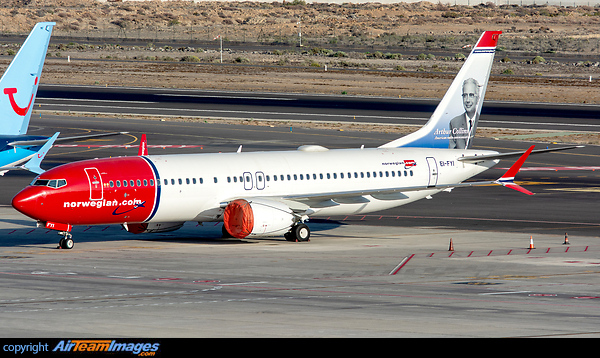 Boeing 737-8 MAX Boeing 737-8 MAX
