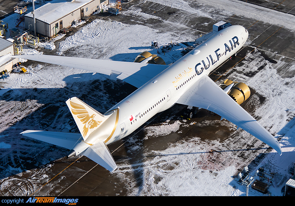 Boeing 787-9 Dreamliner Boeing 787-9 Dreamliner