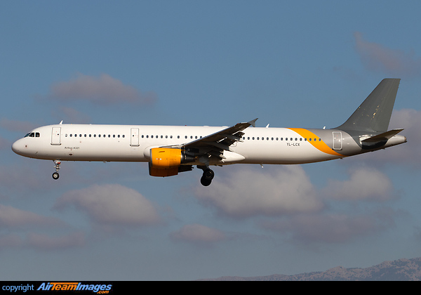 Airbus A321-211 Airbus A321-211