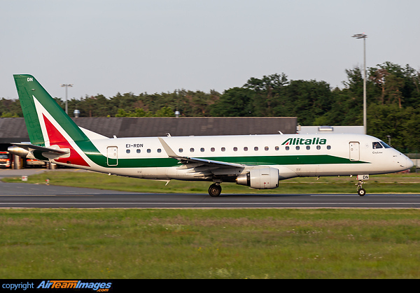 Embraer ERJ-175STD Embraer ERJ-175STD
