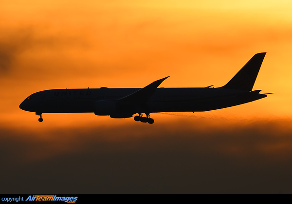 Boeing 787-9 Dreamliner Boeing 787-9 Dreamliner