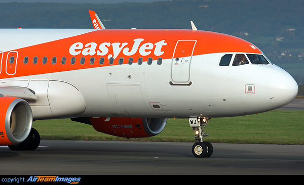 Airbus A320-214 Airbus A320-214