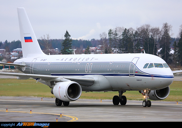 Airbus A320-214 Airbus A320-214