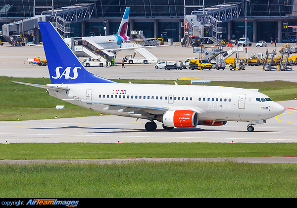 Boeing 737-683 Boeing 737-683