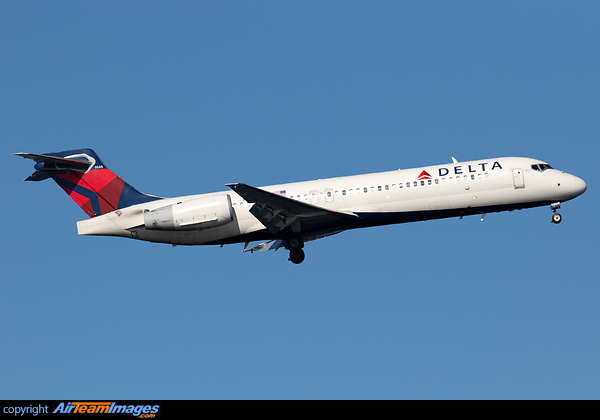 Boeing 717-2BD Boeing 717-2BD