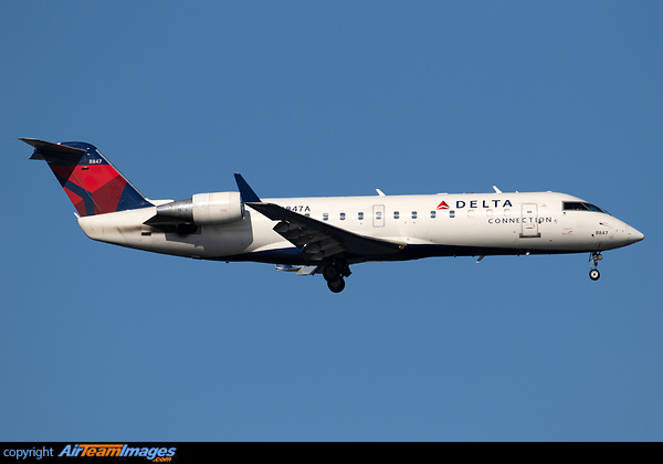 Bombardier CRJ-200ER Bombardier CRJ-200ER