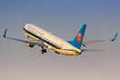 Boeing 737-81B Boeing 737-81B