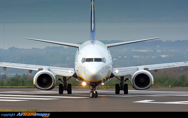 Boeing 737-8AS (EI-DWZ) Aircraft Pictures & Photos - AirTeamImages.com