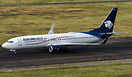 Boeing 737-852