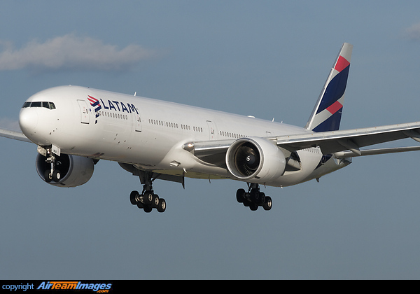 Boeing 777-32W/ER Boeing 777-32W/ER