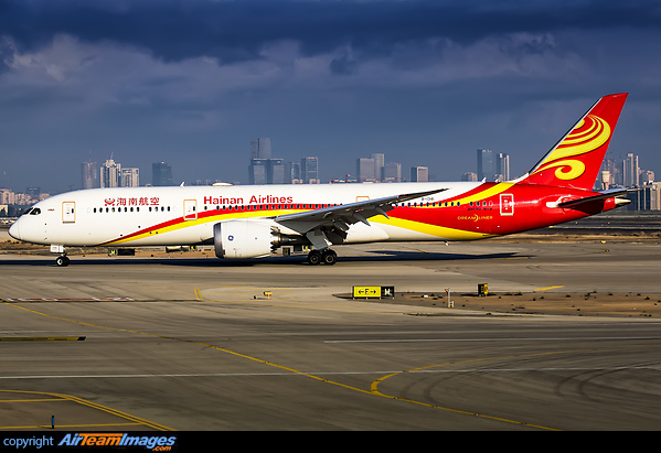 Boeing 787-9 Dreamliner Boeing 787-9 Dreamliner