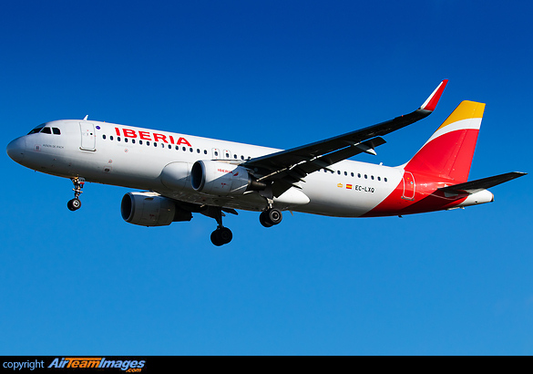Airbus A320-216 Airbus A320-216