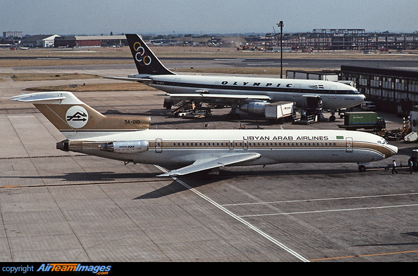 Boeing 727-2L5 Boeing 727-2L5