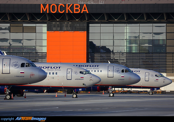Airbus A320-214 Airbus A320-214