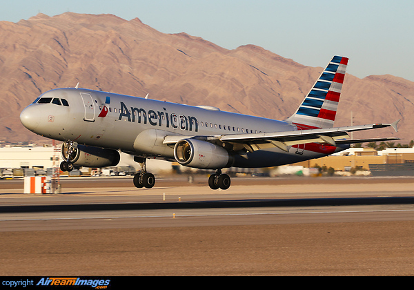 Airbus A320-232 Airbus A320-232
