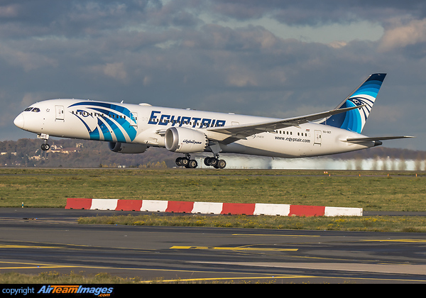 Boeing 787-9 Dreamliner Boeing 787-9 Dreamliner