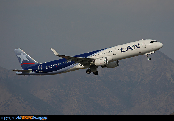 Airbus A321-211 Airbus A321-211