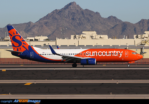 Boeing 737-8KN Boeing 737-8KN