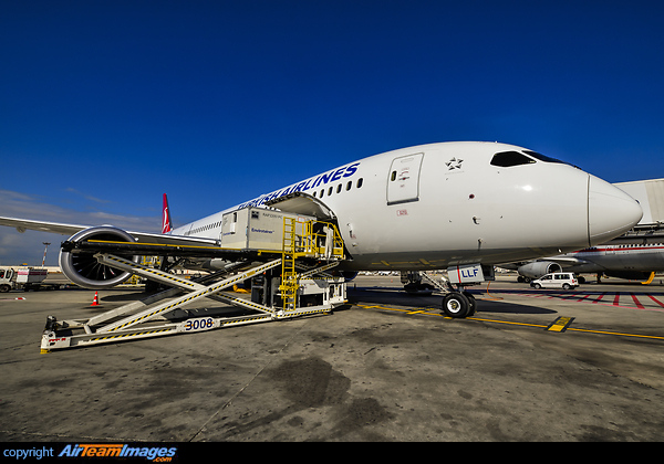 Boeing 787-9 Dreamliner Boeing 787-9 Dreamliner