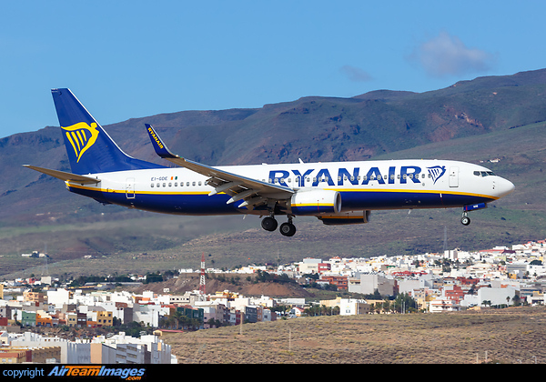Boeing 737-8AS Boeing 737-8AS