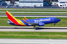 Boeing 737-7H4
