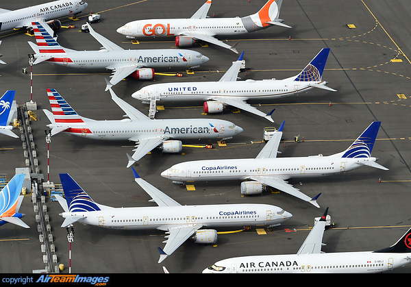 Boeing 737-9 MAX Storage