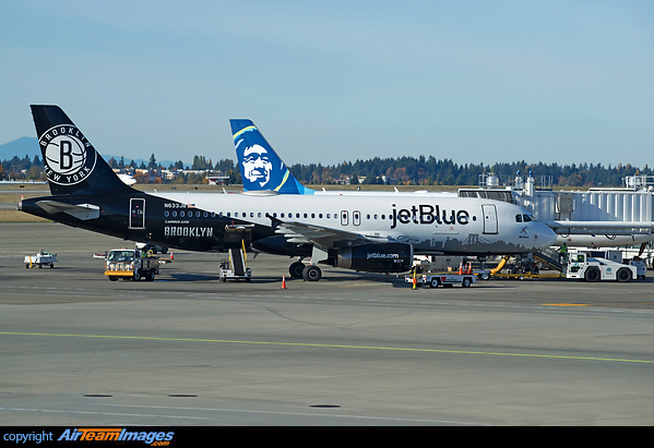 Brooklyn Nets colorful livery Airbus A320-232