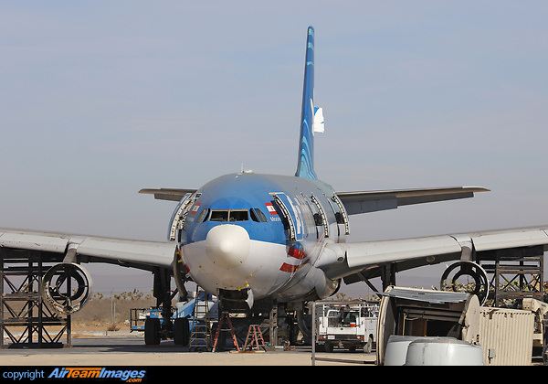 Airbus A340-313X Airbus A340-313X