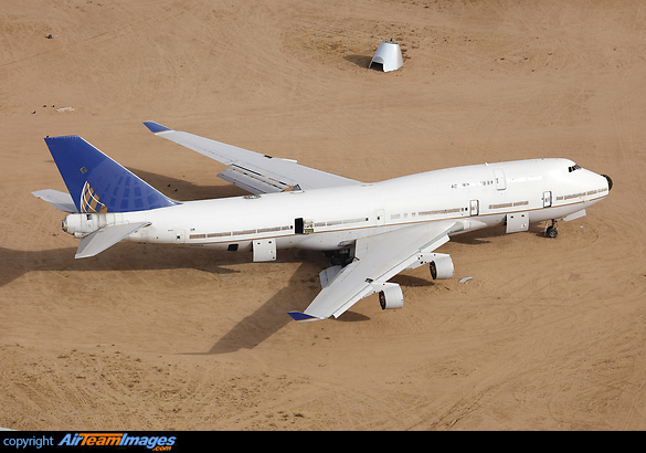 Boeing 747-422 Boeing 747-422