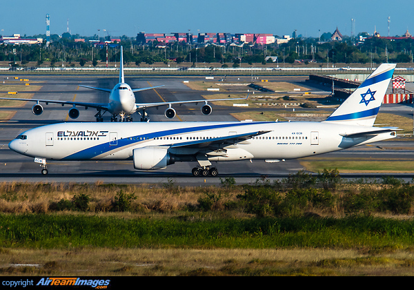 Boeing 777-258/ER Boeing 777-258/ER