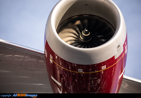 Rolls-Royce Trent 1000 Engine Rolls-Royce Trent 1000 Engine