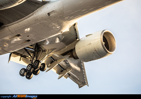 General Electric GE90 Engine General Electric GE90 Engine